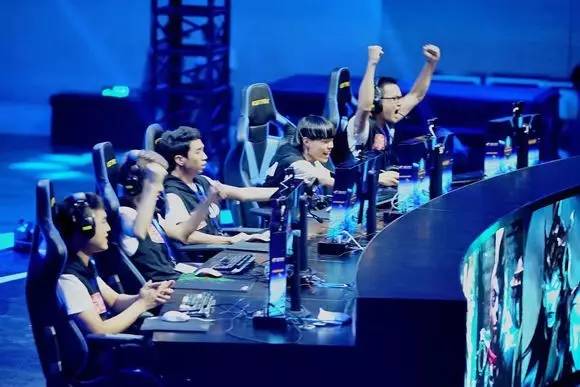 支援不拖沓 支援不拖沓