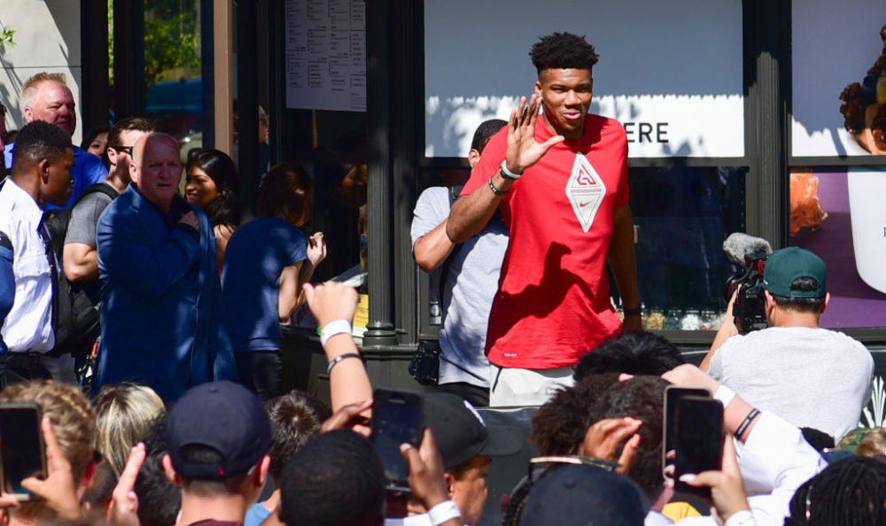 构在品牌层 构在品牌层